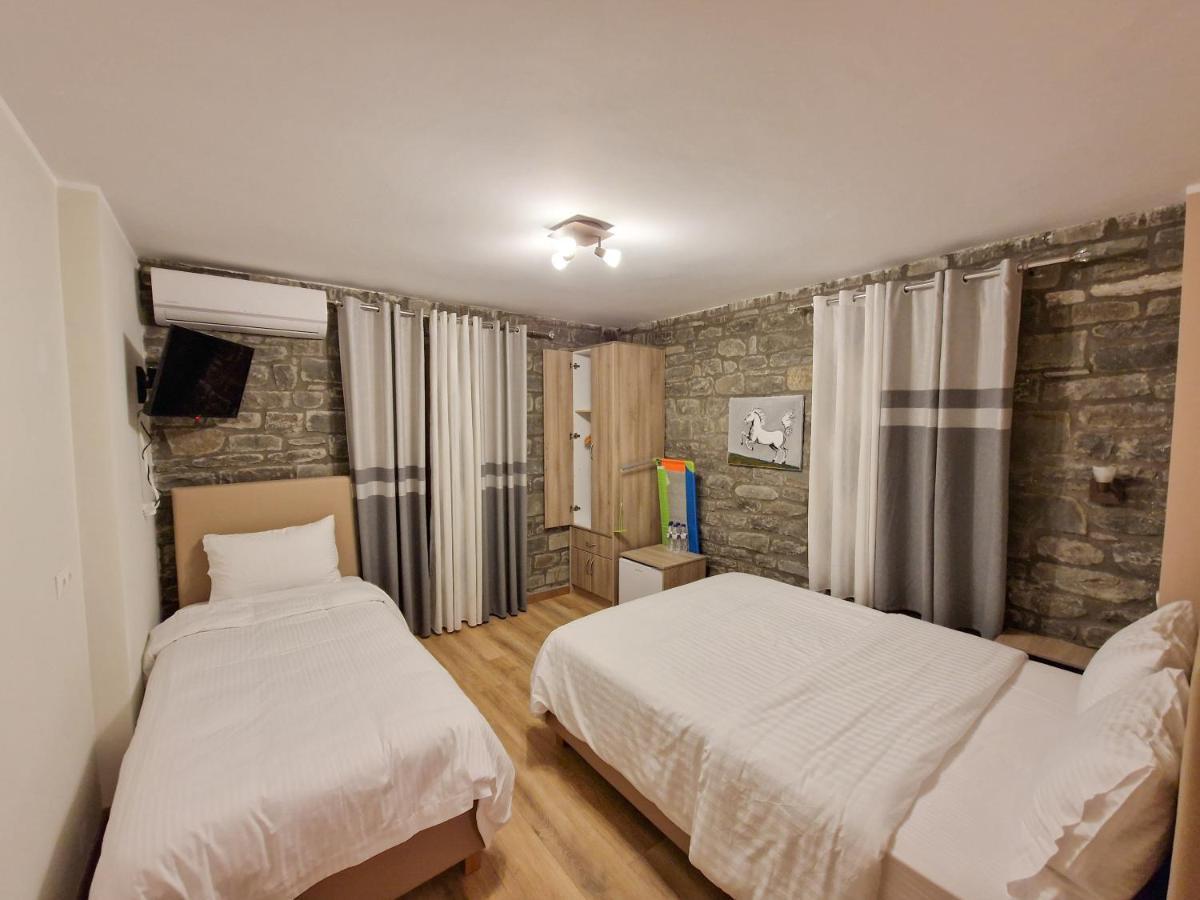 The Stone House Aparthotel Përmet Exterior foto